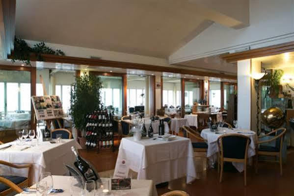 Villa Del Poggio Prosecco Bike Hotel San Pietro Di Feletto Екстер'єр фото
